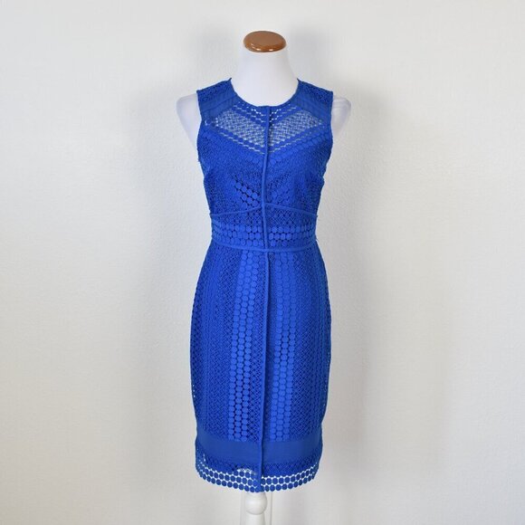 Adelyn Rae Dresses & Skirts - Adelyn Rae Londyn Lace Sheath Dress - S